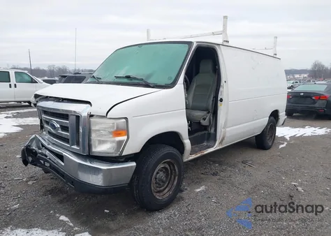2013 Ford E-150 Commercial z USA, uszkodzony, nr VIN 1FTNE1EW1DDA21867